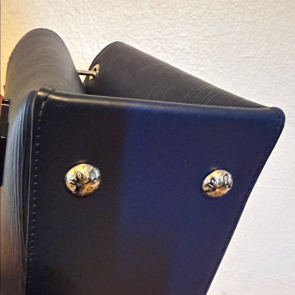 Louis Vuitton Epi Kleber PM Andigo Conquelicot 2 way shoulder/handbag. FL3178 - Picture 8 of 10